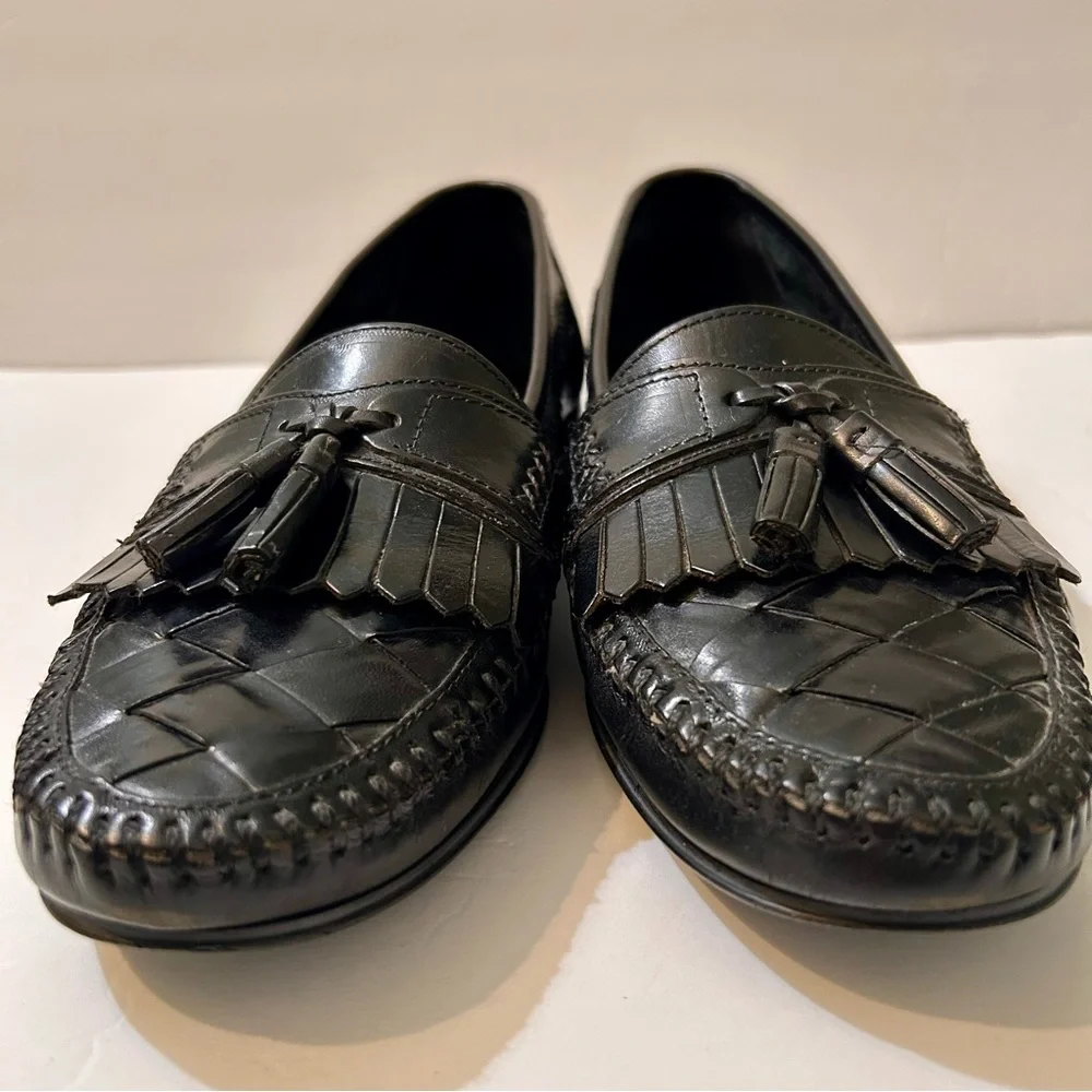 G.H. Bass & Co Black Leather Kilted Tassel Weave Loafer Shoes Mens 10.5M